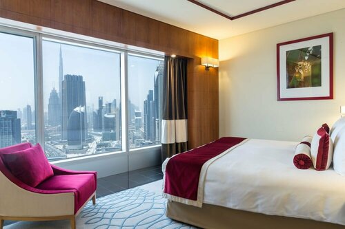 Гостиница Jumeirah Emirates Towers в Дубае