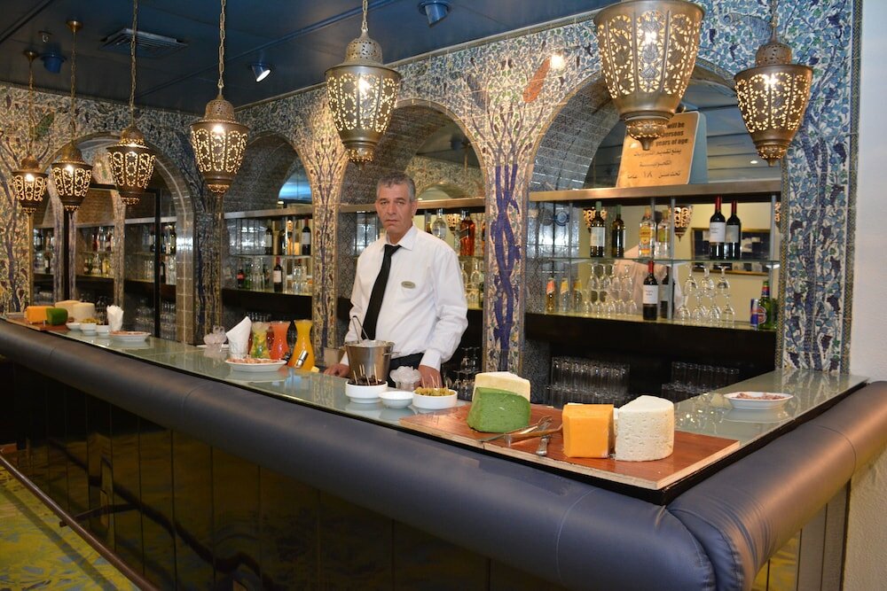 Фото Hotel 7 Arches Jerusalem