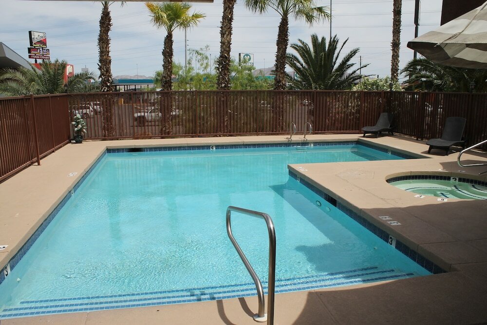 Фото Sunrise Inn Hotel