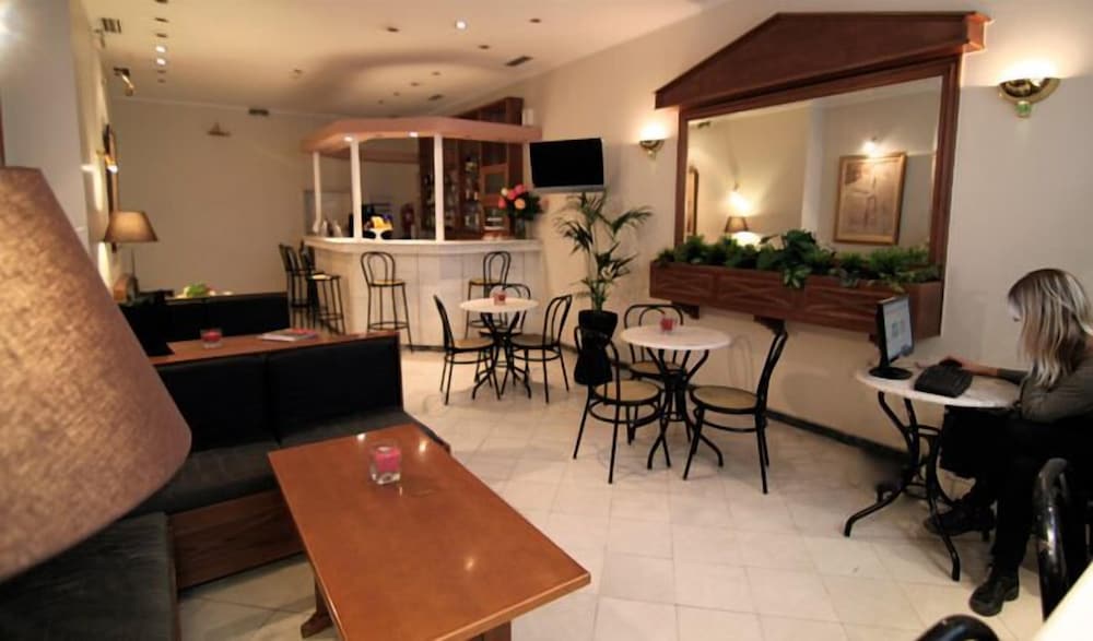 Фото Achillion Hotel