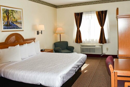 Гостиница Americas Best Value Inn & Suites Haltom City Ft. Worth