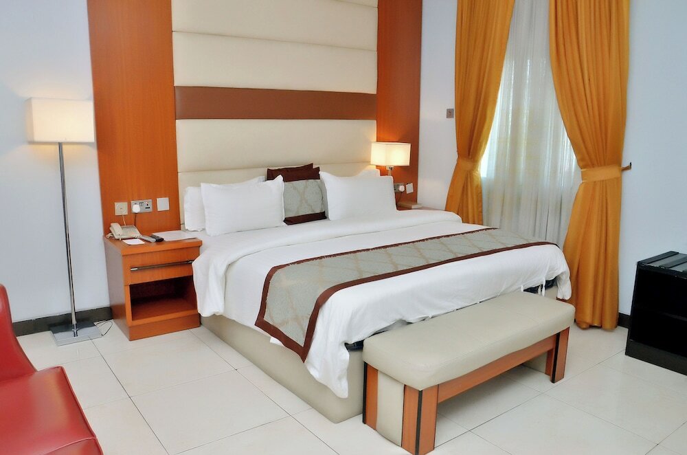 Фото Bon Hotel Hyatti Warri