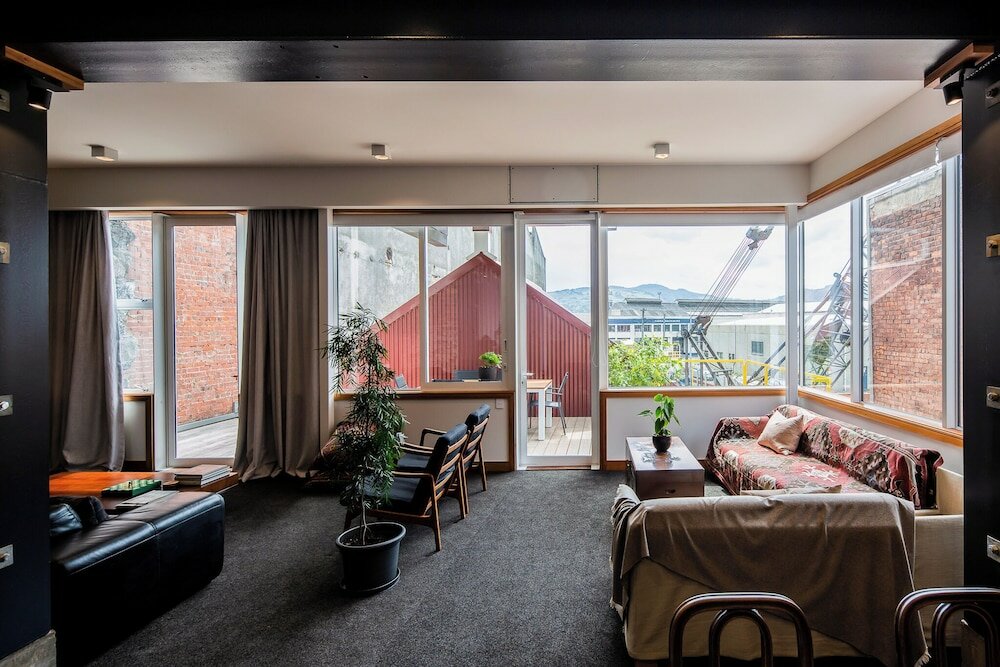 Фото The Thomas Gregg Apartments