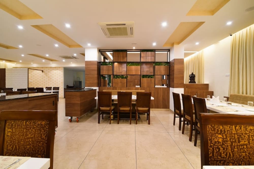 Фото Hotel Palla's Pride