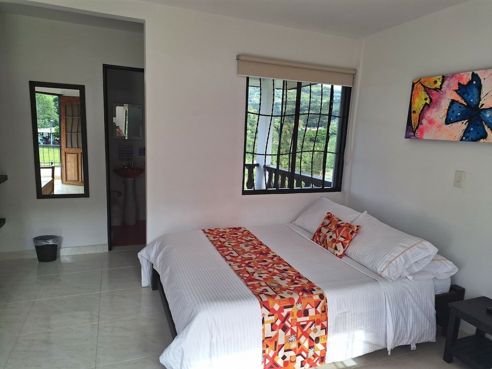 Фото Hotel Campestre El Triunfo