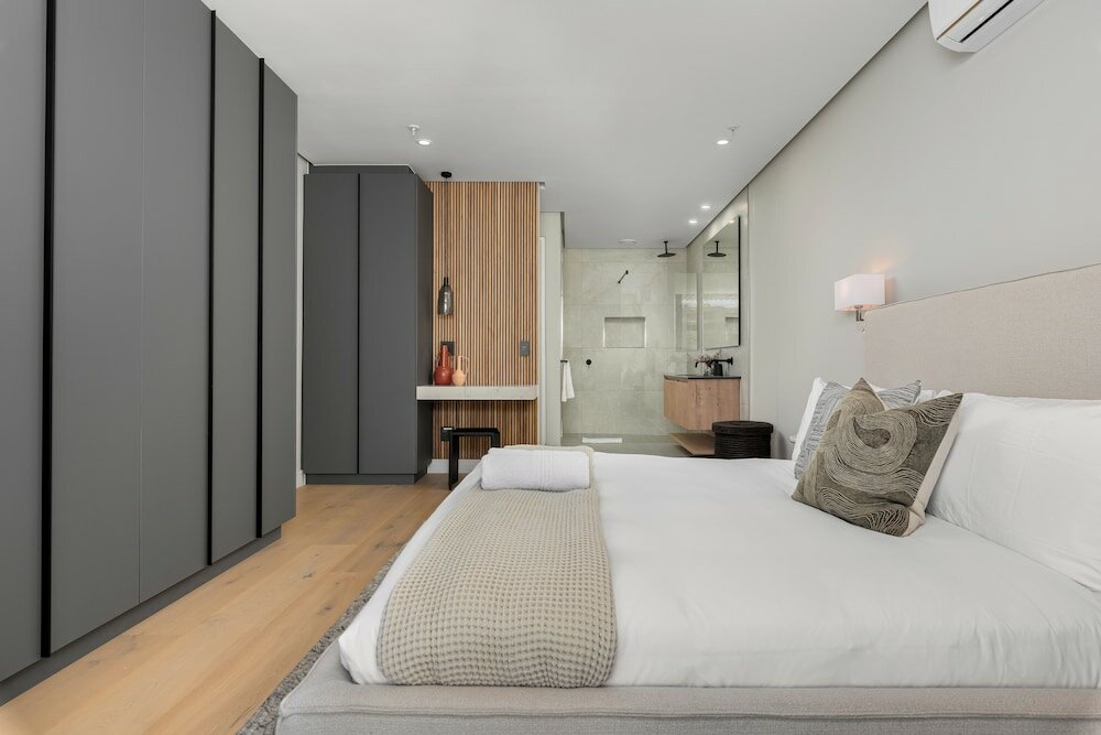 Фото The Avant 402