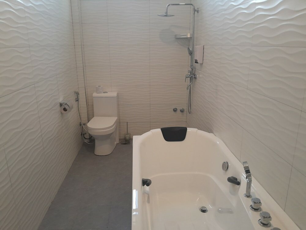 Фото Vegas Luxury Hotel