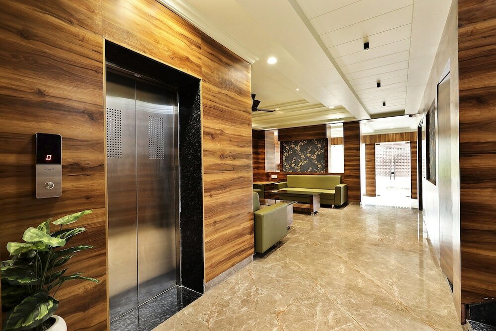 Фото Hotel Sparkle Inn