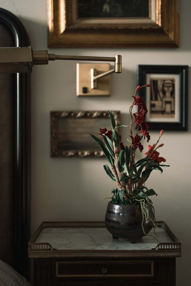 Фото The Avery Hotel