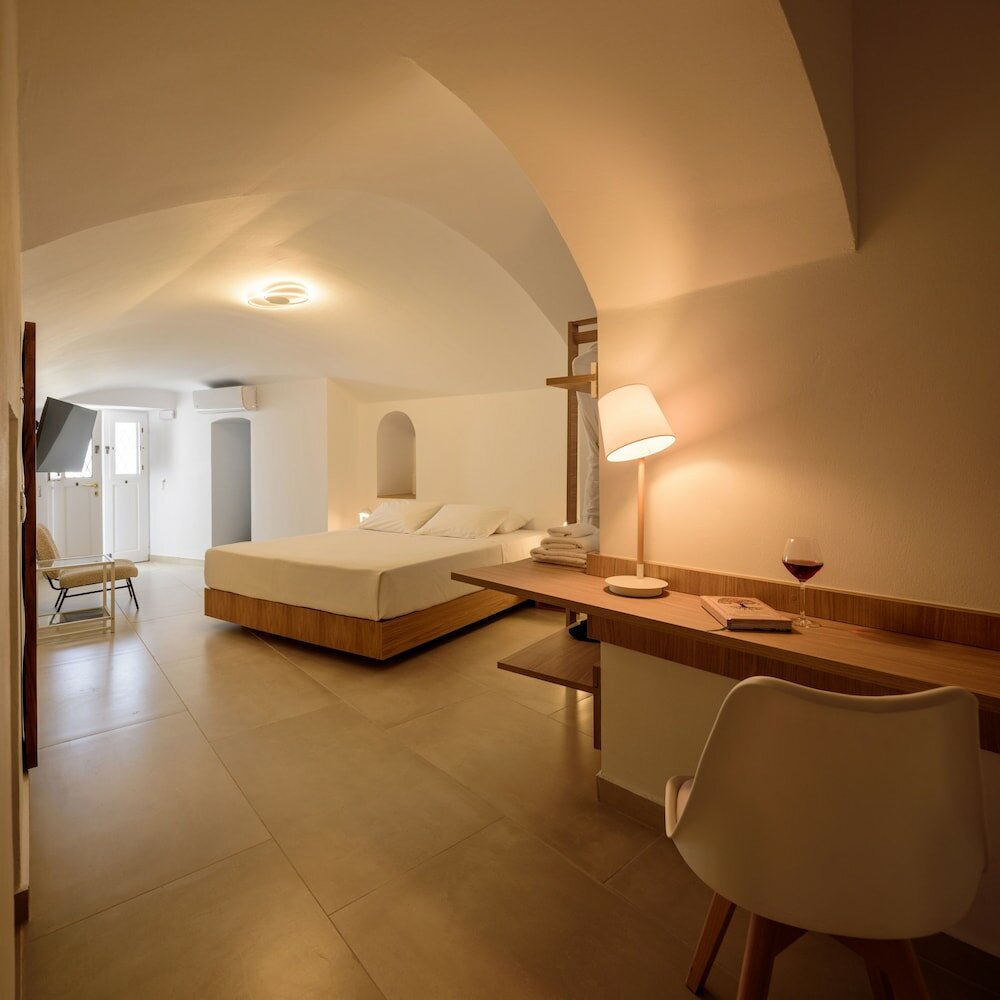 Фото Elia Family Suites