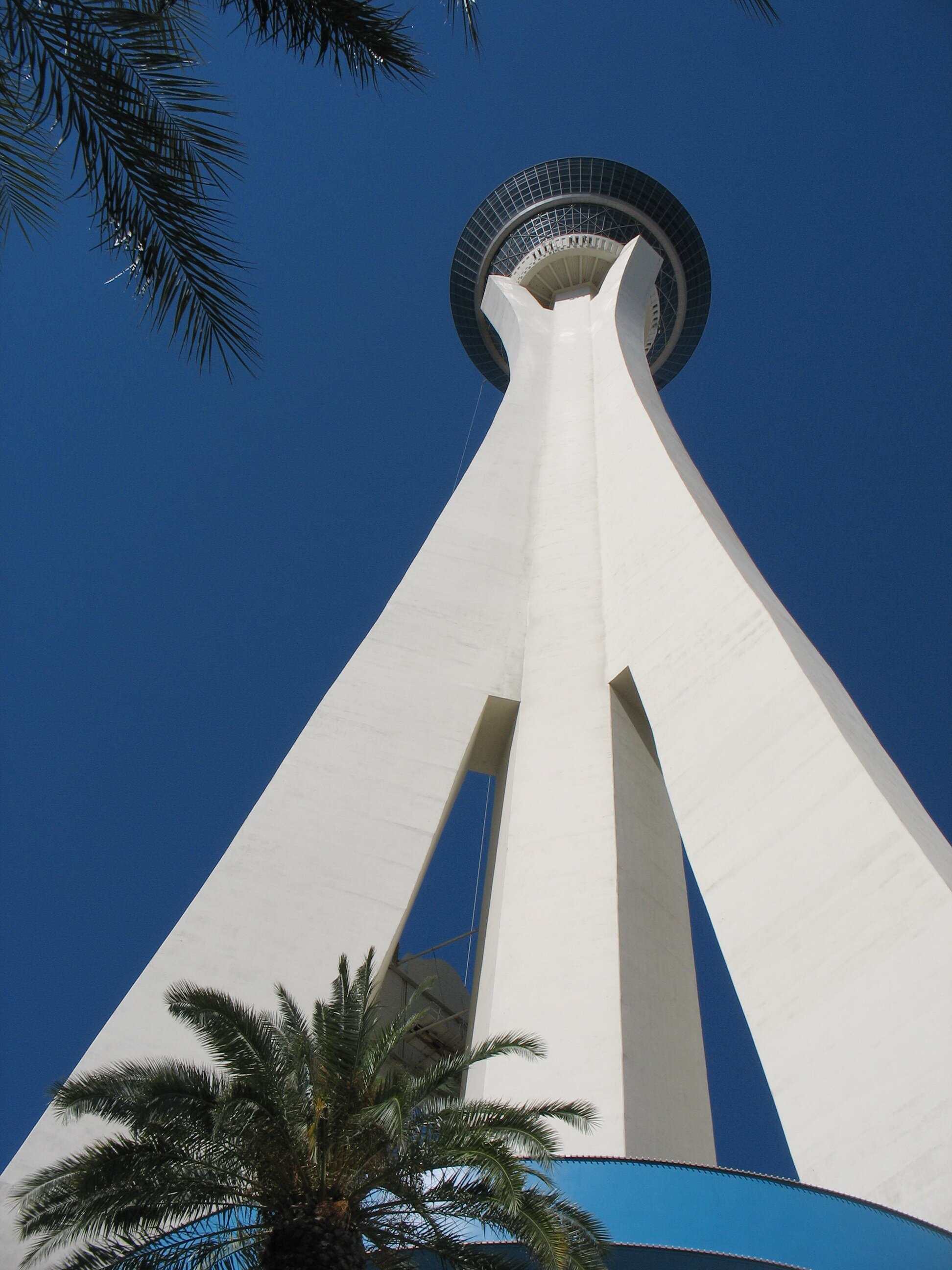 Фото The Strat Hotel, Casino & Tower