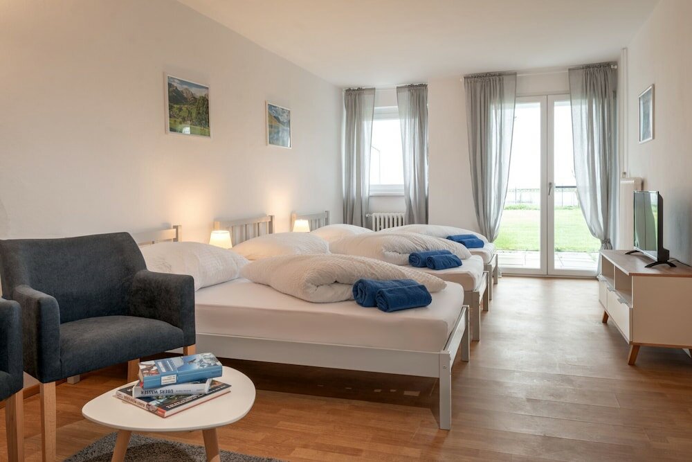 Фото Alpine Hostel Appartements