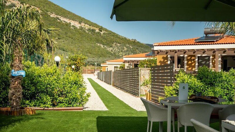 Гостиница Desa Green Homes