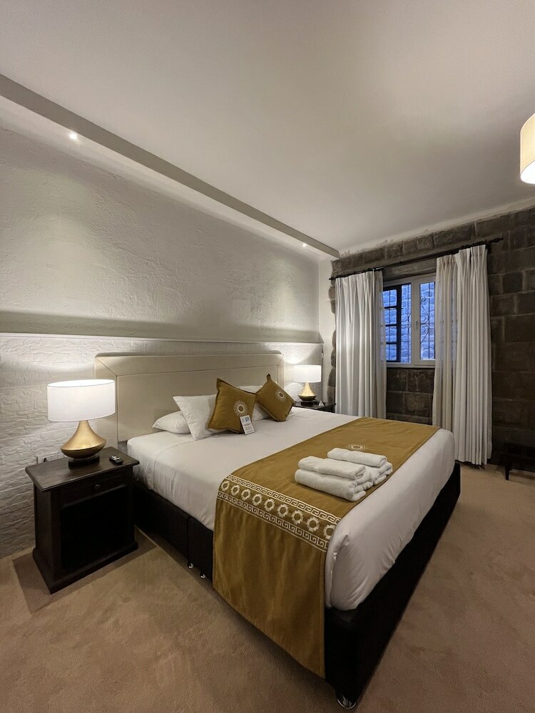 Фото Hotel Katari Plaza de Armas Cusco