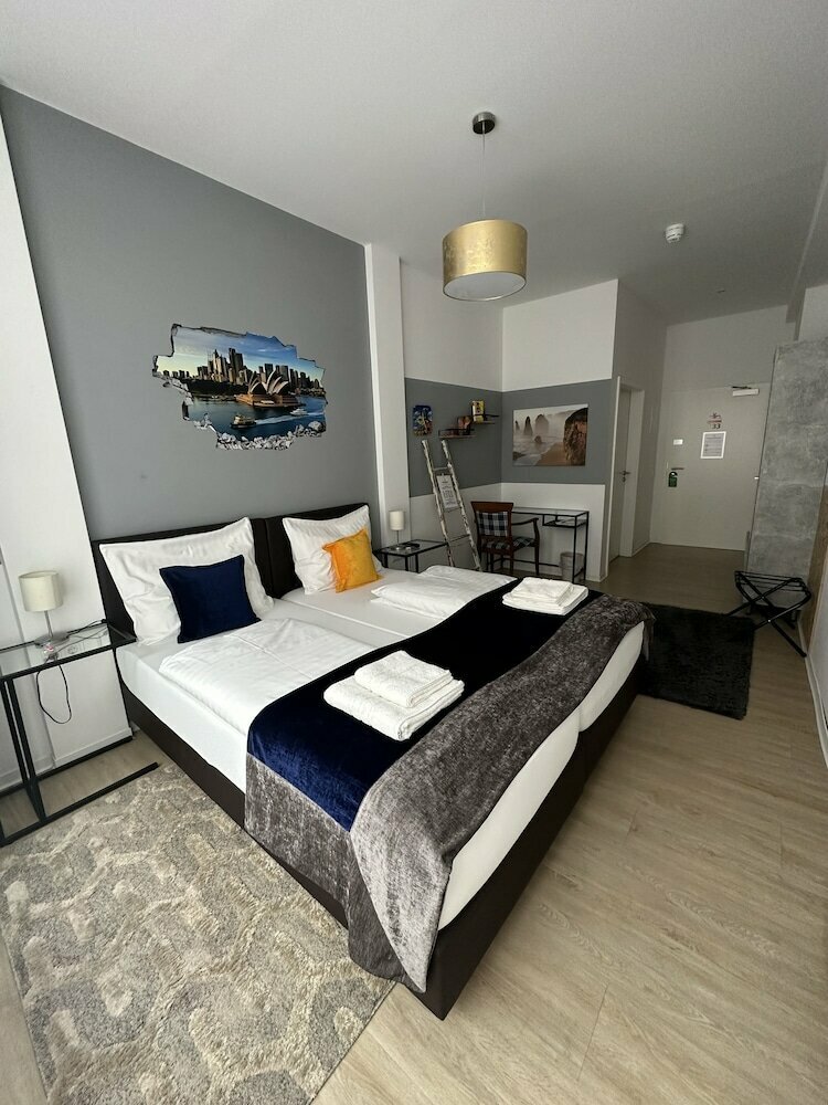 Hotel Kangarooms an der Weserpromenade, Bremen, photo