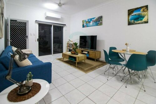 Гостиница Zen Garden - 2 Br Cozy Modern Design Apt в Дарвине