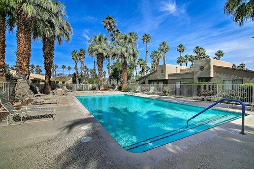 Гостиница Palm Desert Vacation Rental w Resort Amenities! в Палм Дезерте