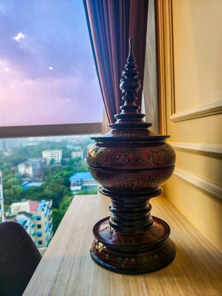 Фото The Rangoon Hotel