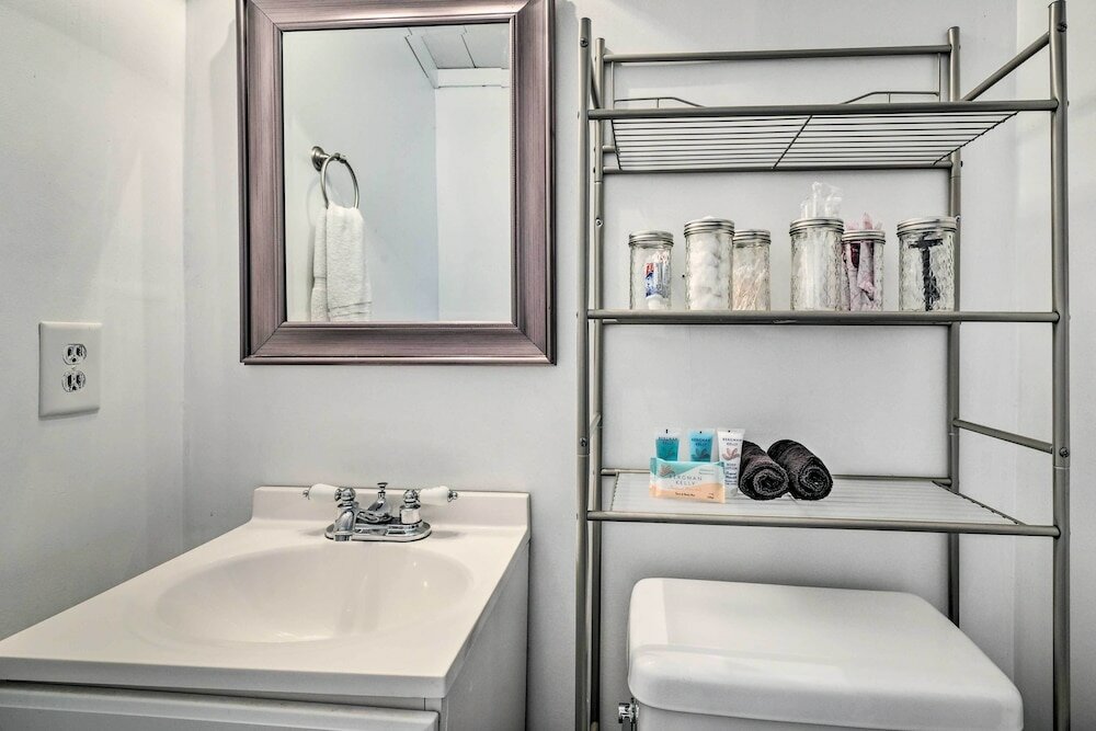 Фото Unplugged Mountain Retreat With Porch Swings!