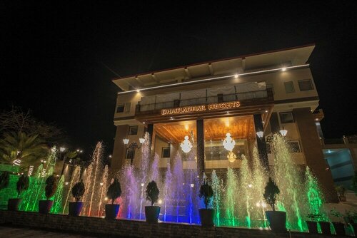 Гостиница Dhauladhar Heights Resort