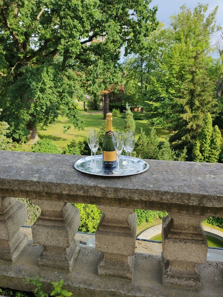 Фото Zámek Lnáře