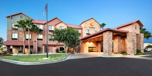 Гостиница Comfort Suites Goodyear - West Phoenix