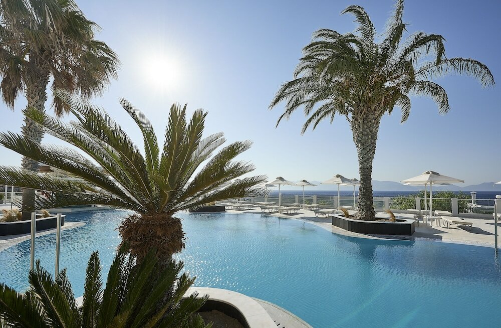 Фото Dimitra Beach Hotel & Suites