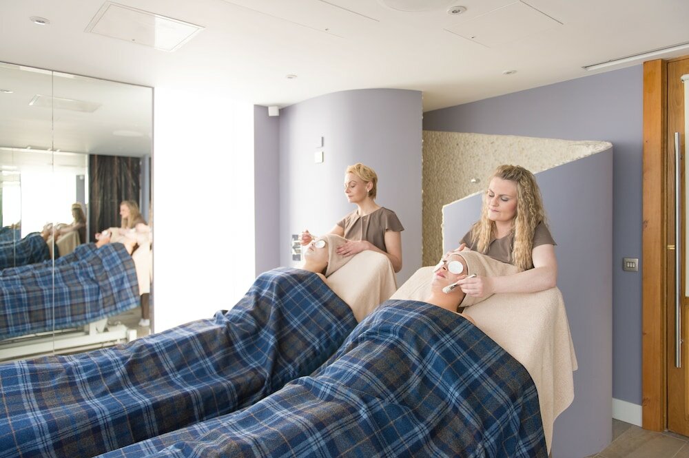 Фото Cliff House Hotel