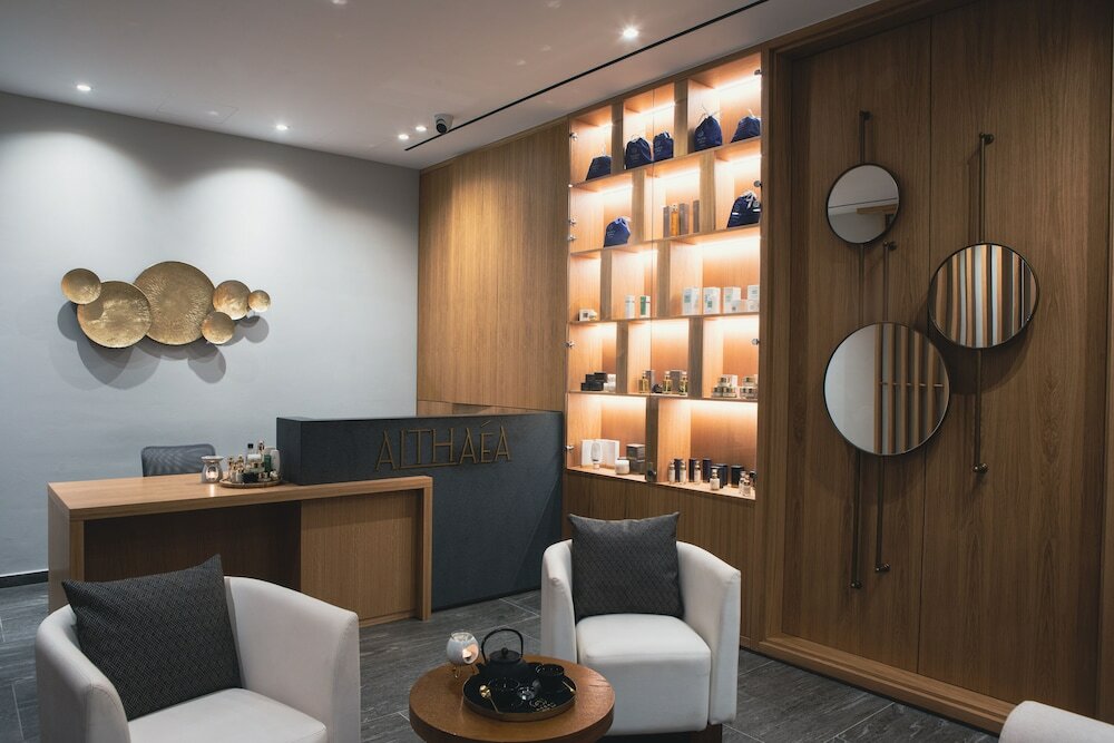 Фото Anemi Hotel & Suites