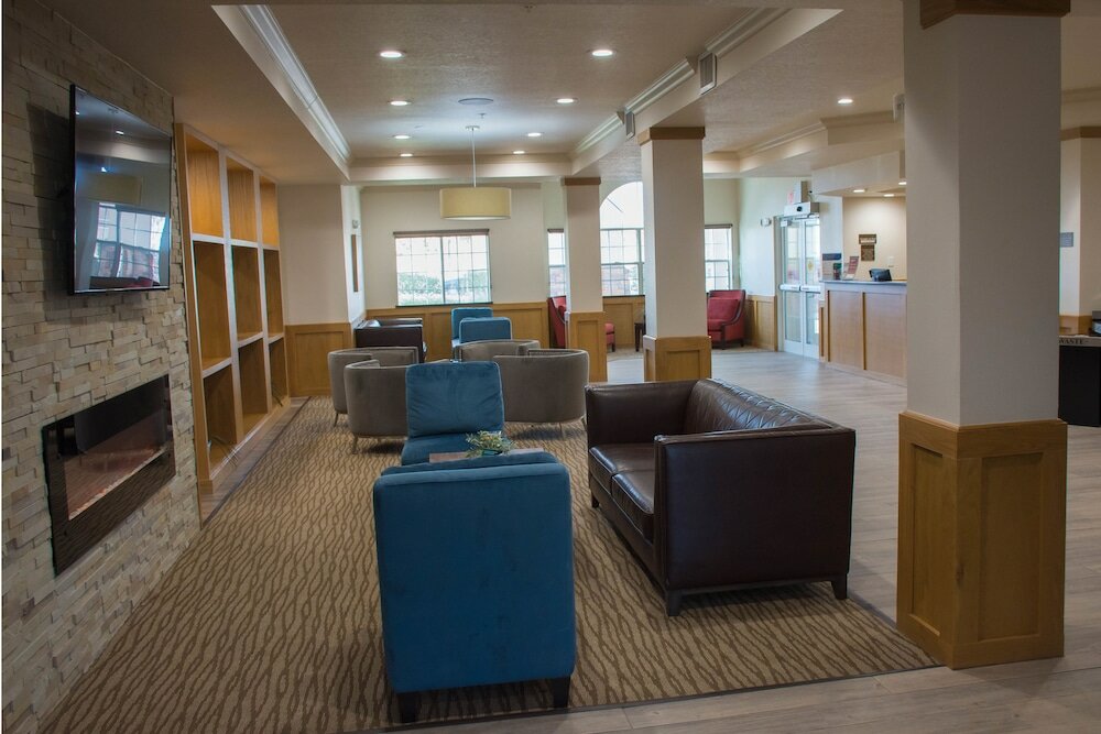 Фото Comfort Suites El Paso Airport