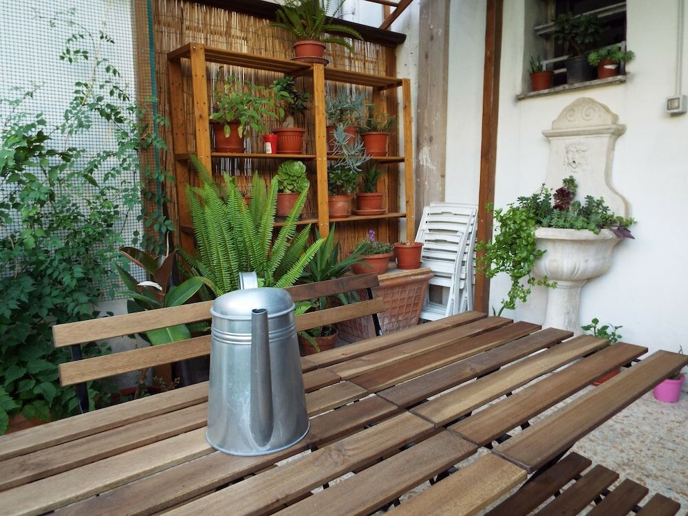 Фото B&b In giro per Napoli