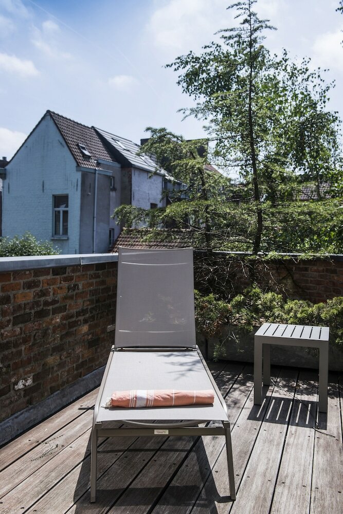 Фото The House of Trade