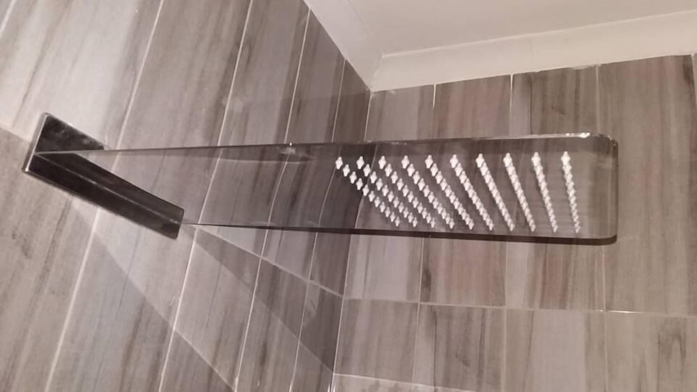 Фото Makgovango Luxury Inn