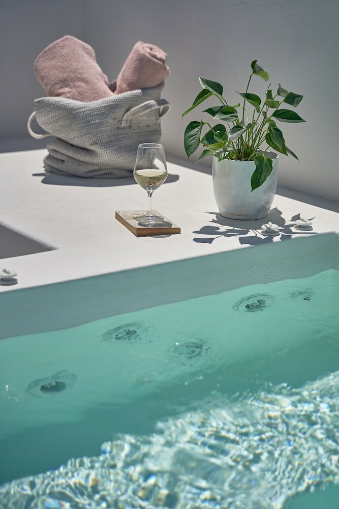 Фото Nova Luxury Suites