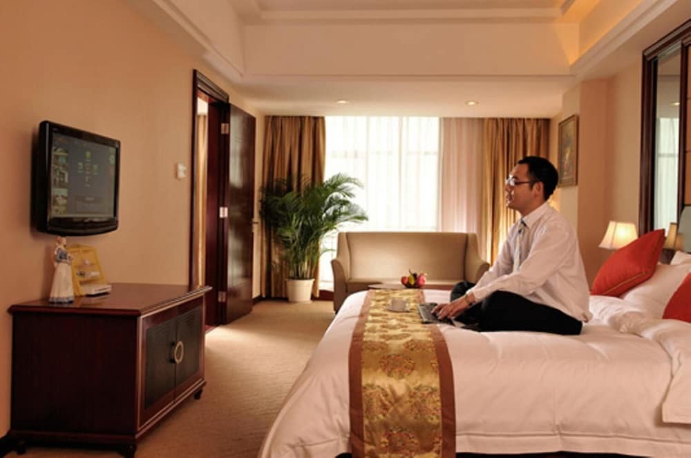 Фото Shenzhen Vienna Hotel Yousong Branch