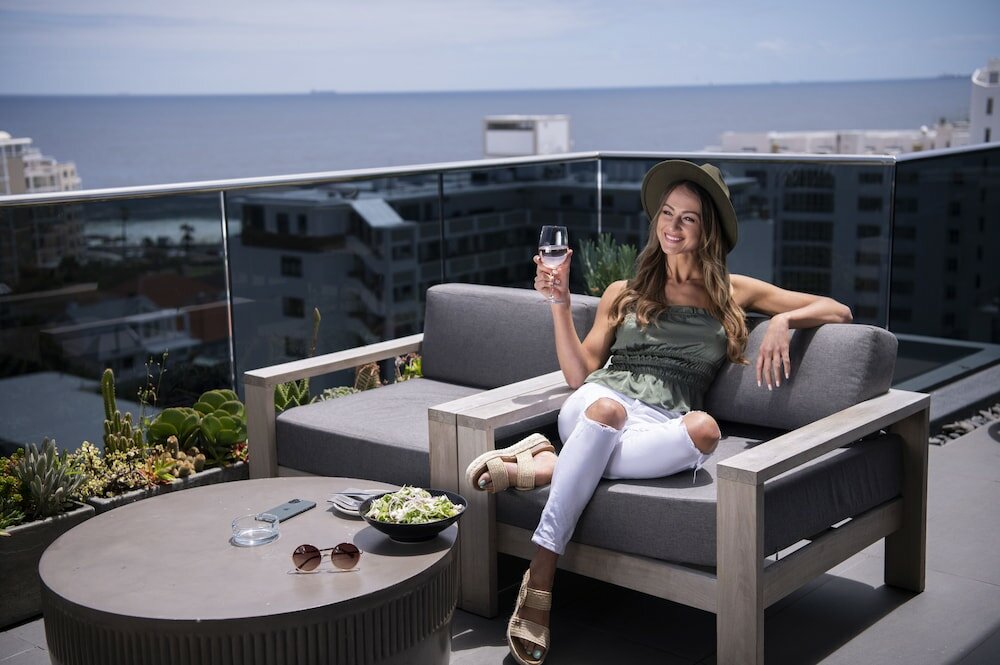 Фото Latitude Aparthotel