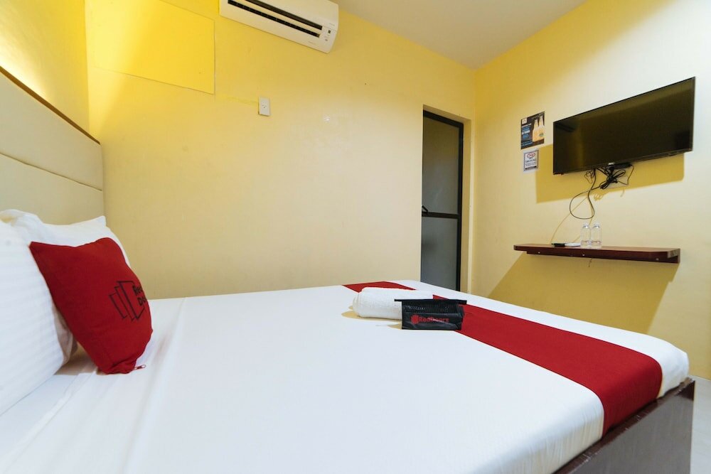 Фото RedDoorz near Notre Dame University Gensan