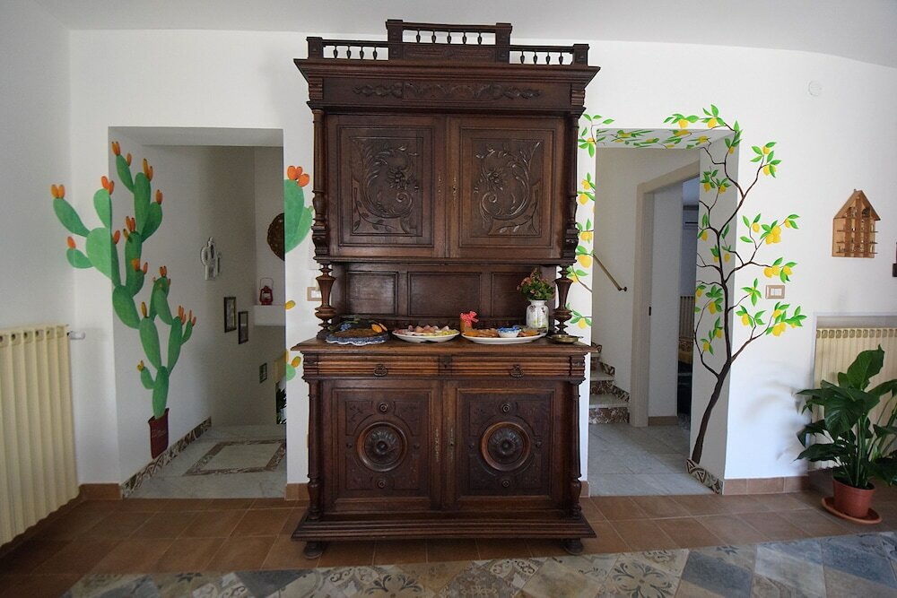 Фото Zù Mariu B&b