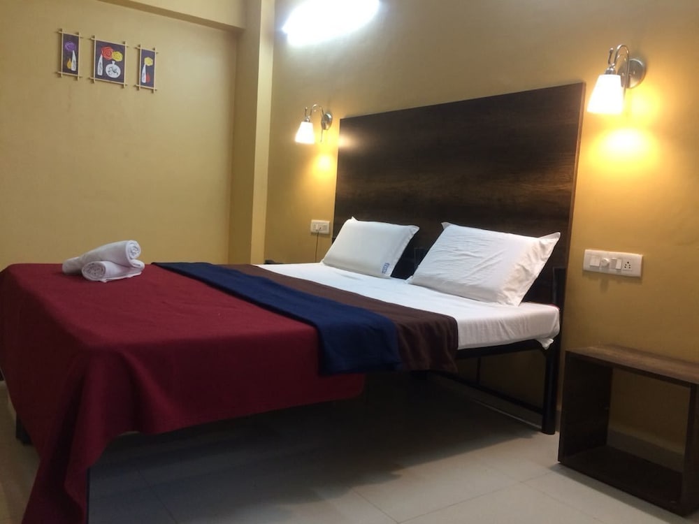 Фото Hotel Peacock