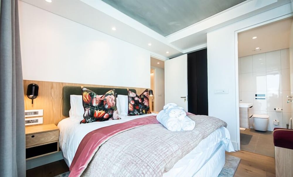 Фото Latitude Aparthotel