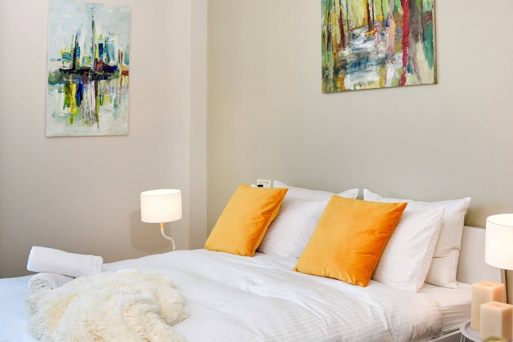 Фото Beautiful w Balcony & Panoramic Sea View