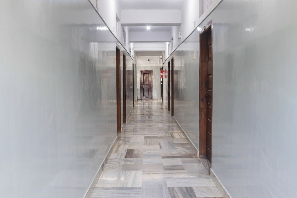 Фото Spot On 49477 Hotel Galaxy