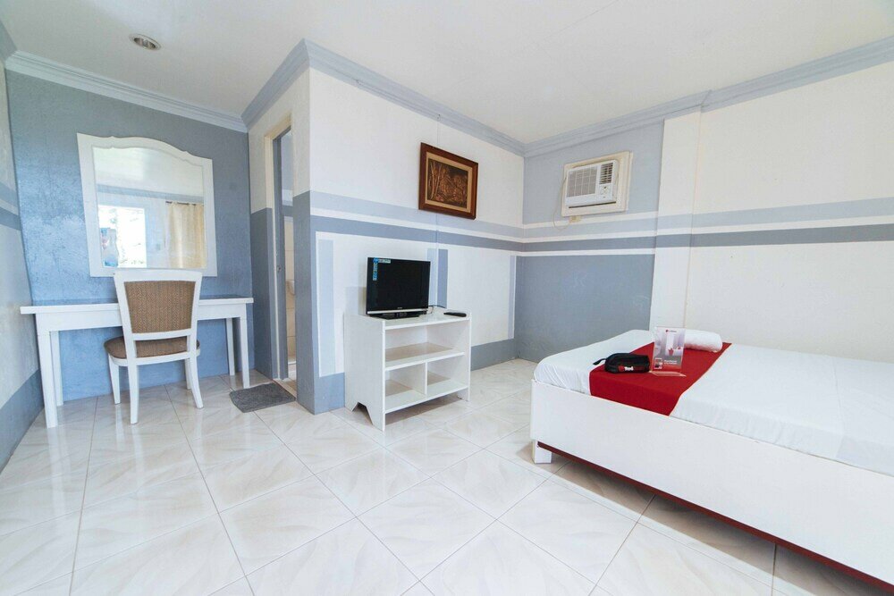 Фото RedDoorz @ City Market Tagaytay