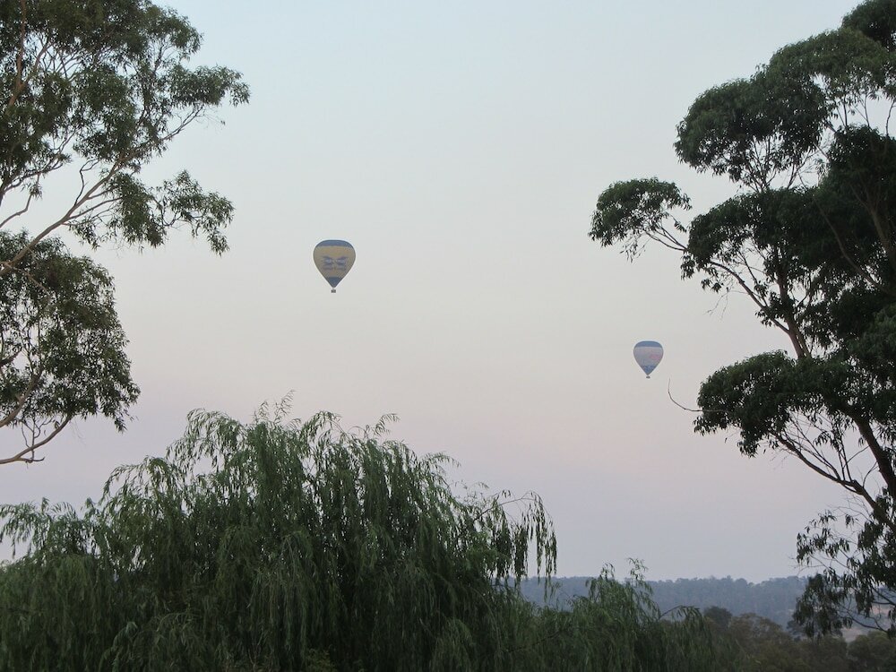 Фото Honeyeater Cottage