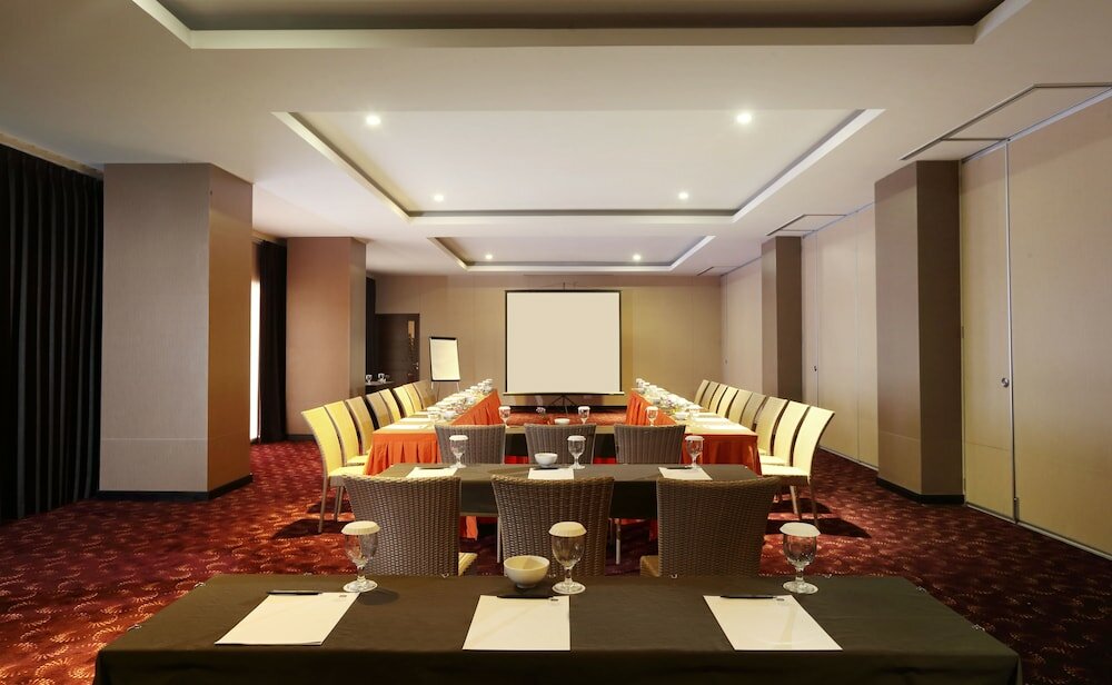 Фото The 1o1 Malang Oj