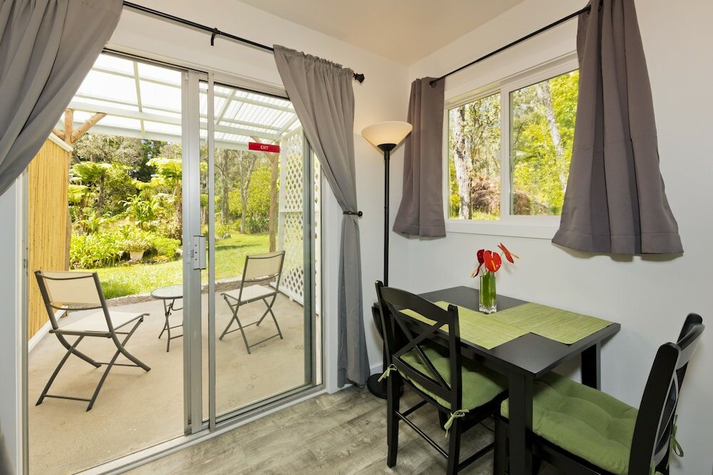 Фото Hale 'Ohu Bed & Breakfast