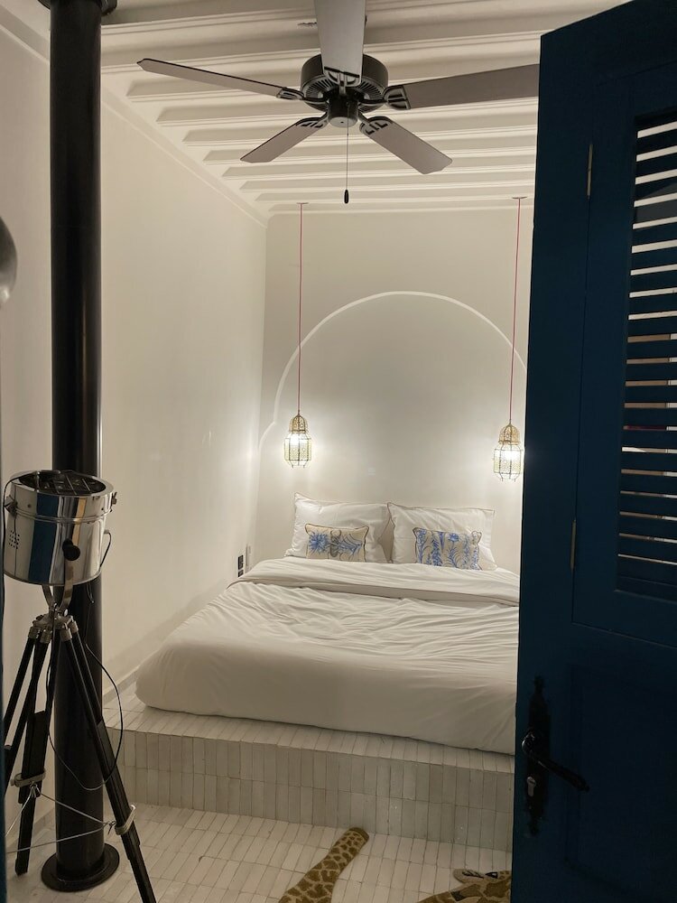 Фото Riad Tibibt