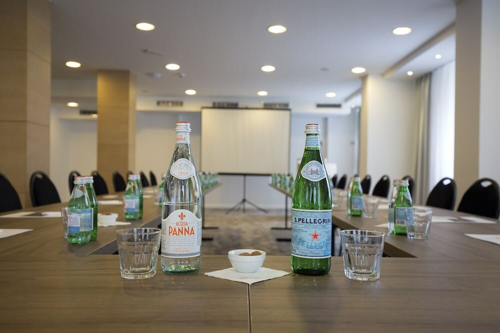 Фото New City Hotel & Restaurant Niš