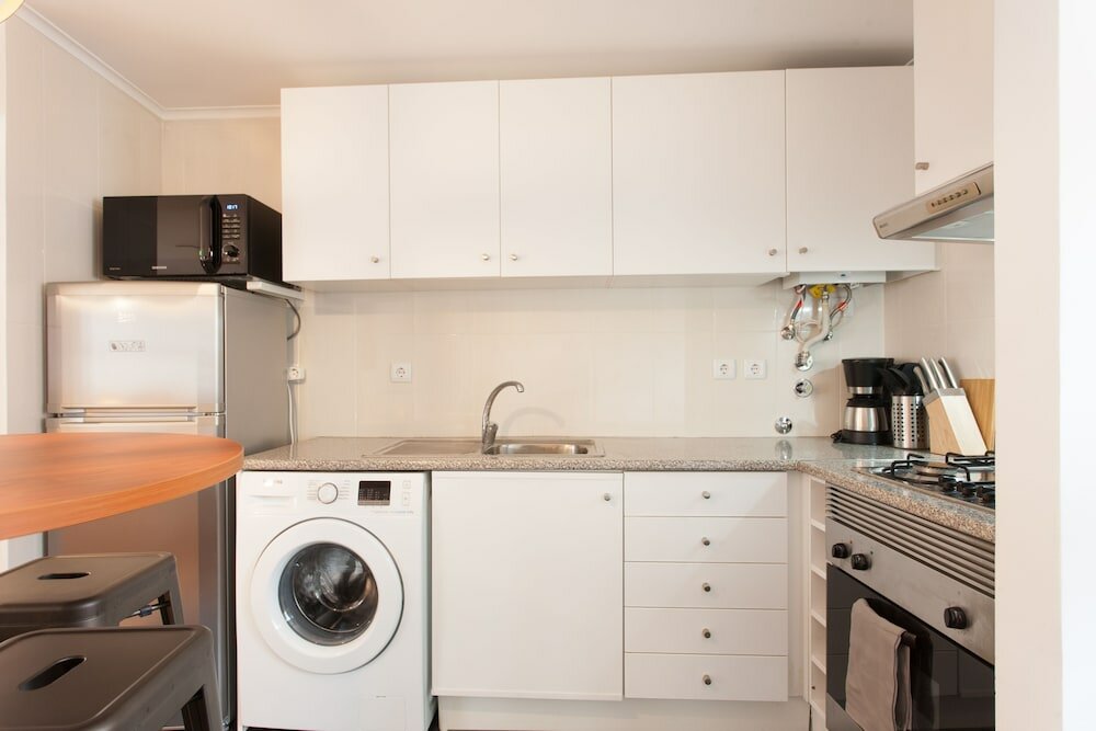 Фото Moniz Studio Apartment - by Lu Holidays