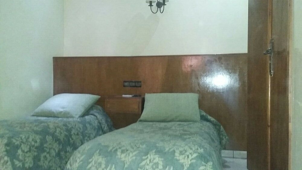 Фото Hôtel Farouk